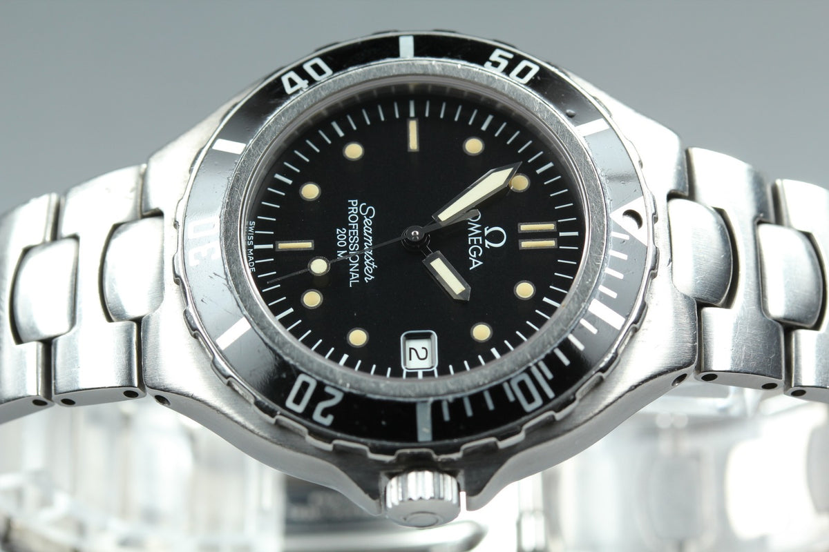 New Batt Vintage OMEGA seamaster Professional 200m Quartz Black Men's Watch 36mm