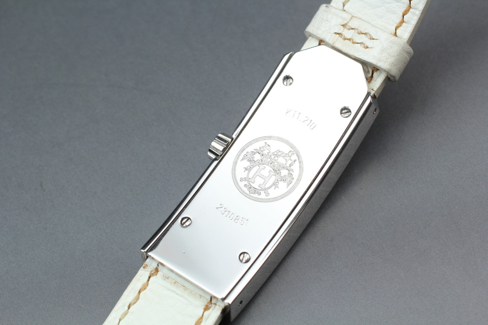 HERMES Kelly 2 Double Tour KT1.210 White 15mm "I" Quartz Women's Watch [w /Box]