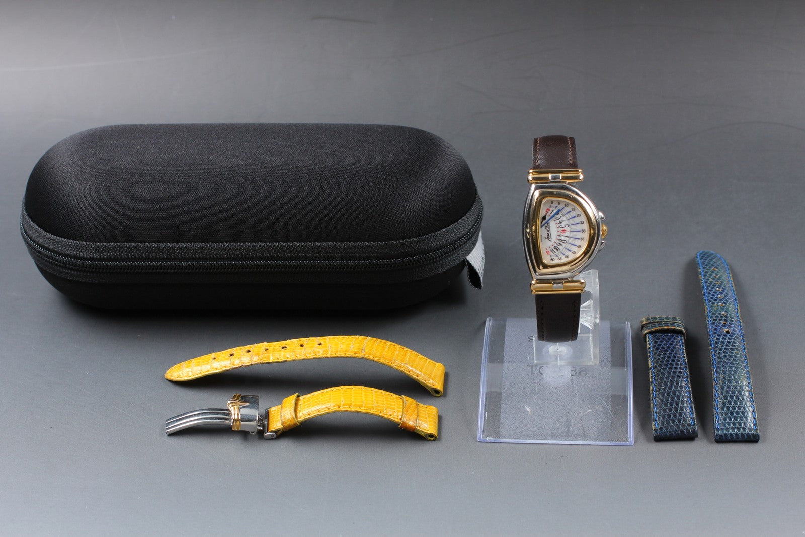 Vintage [Exc+5] Jean d'eve Sectora Gold 24mm Blue Women's Quartz Watch JAPAN