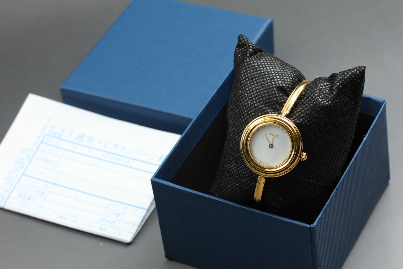 [Overhauled] Gucci Change Bezel 11/12.2 Gold Bangle Women's Quartz Watch Vintage