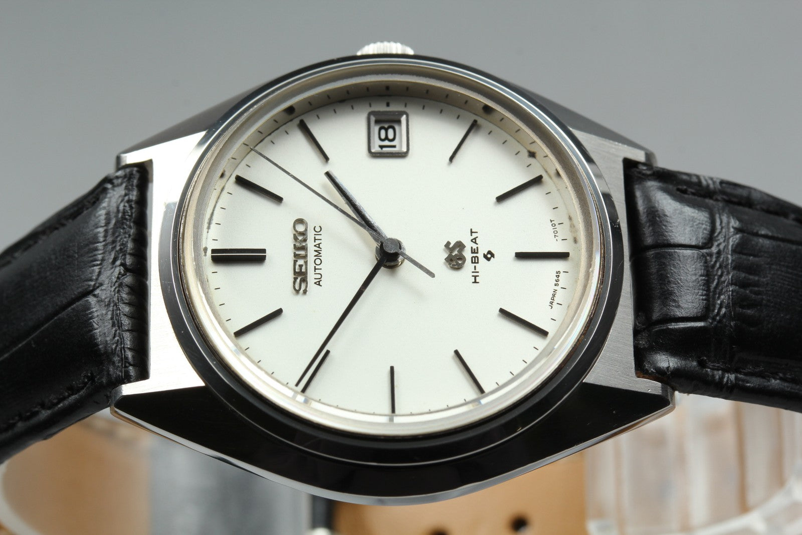 overhauled Vintage SEIKO Grand Seiko 5645-7010 Silver Dial Men's Watch 35mm JP