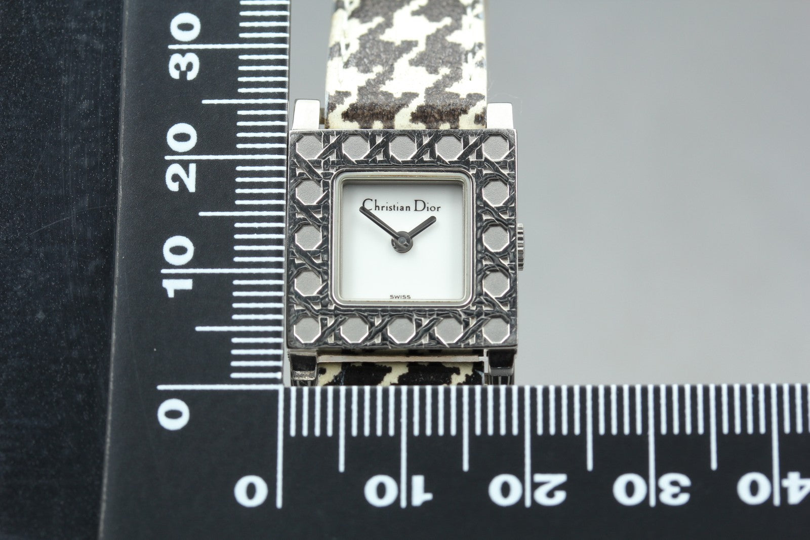 [Exc+5] Christian Dior D60-109 La Parisienne Silver 19mm Women's Quartz Watch