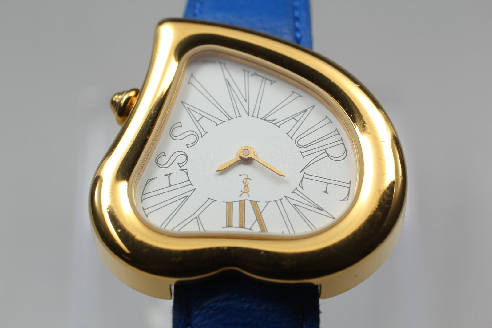[Exc+5] Yves Saint Laurent Heart Gold Blue 30mm Women's Watch Quartz JAPAN