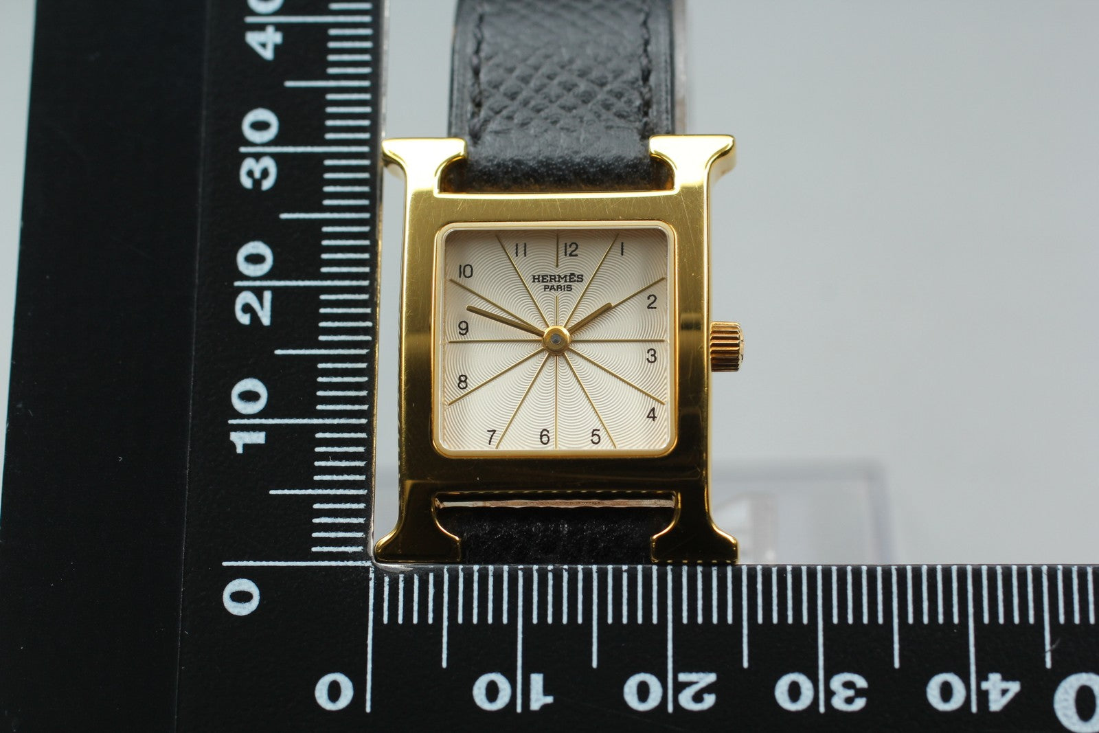 [Exc+5] HERMES H Watch HH1.201 Gold Black "A" 21mm Woman's Watch Quartz JAPAN