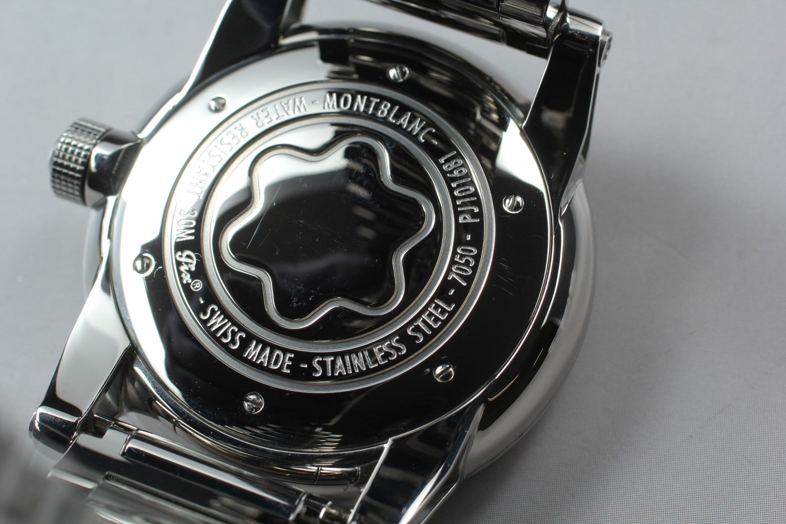 [Near MINT- Box] Montblanc TimeWalker 7050 Silver 42mm Men's Automatic Watch