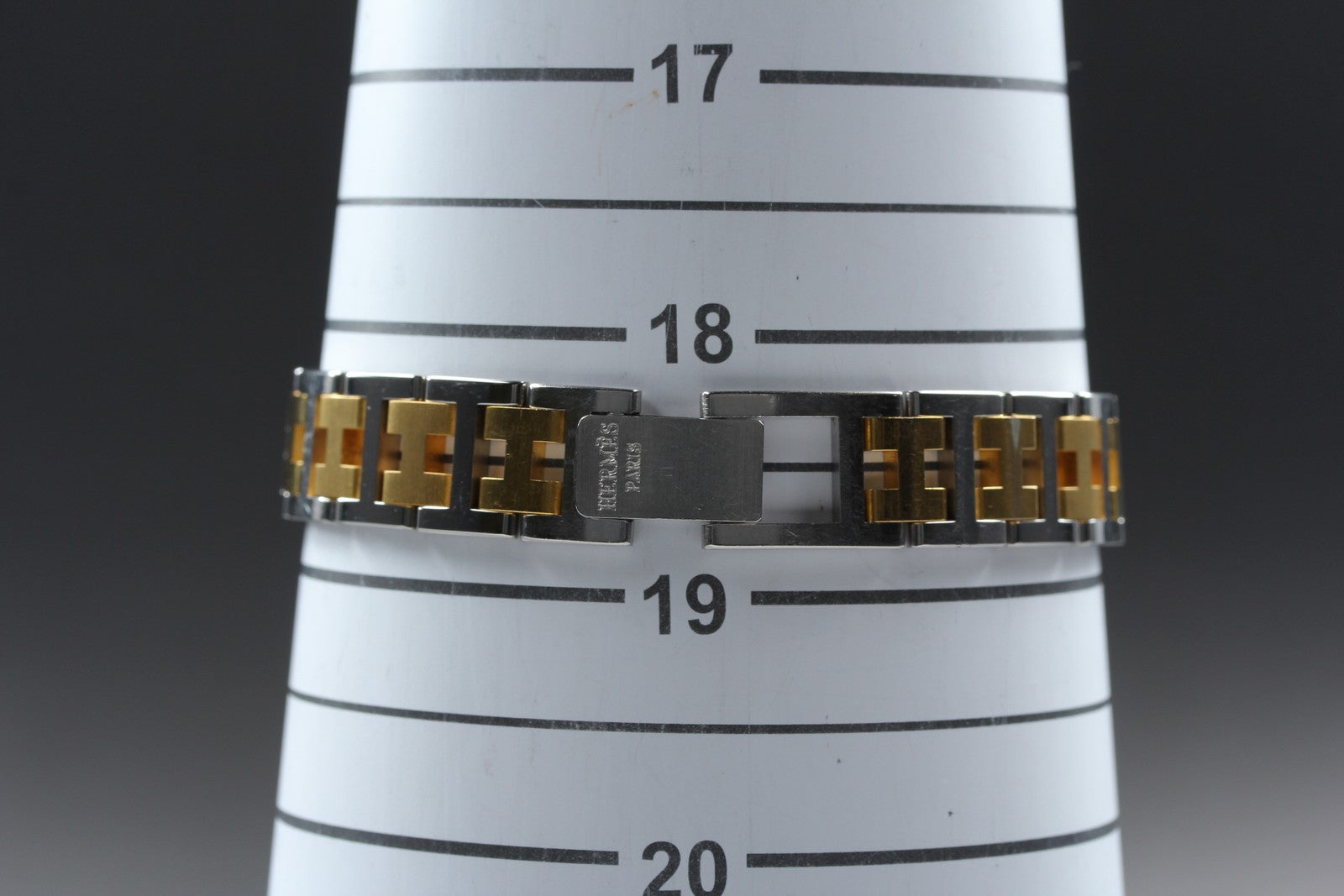 Vintage Hermes Clipper 24mm Ivory Dial Gold Woman's Watch Quartz [w /Box]