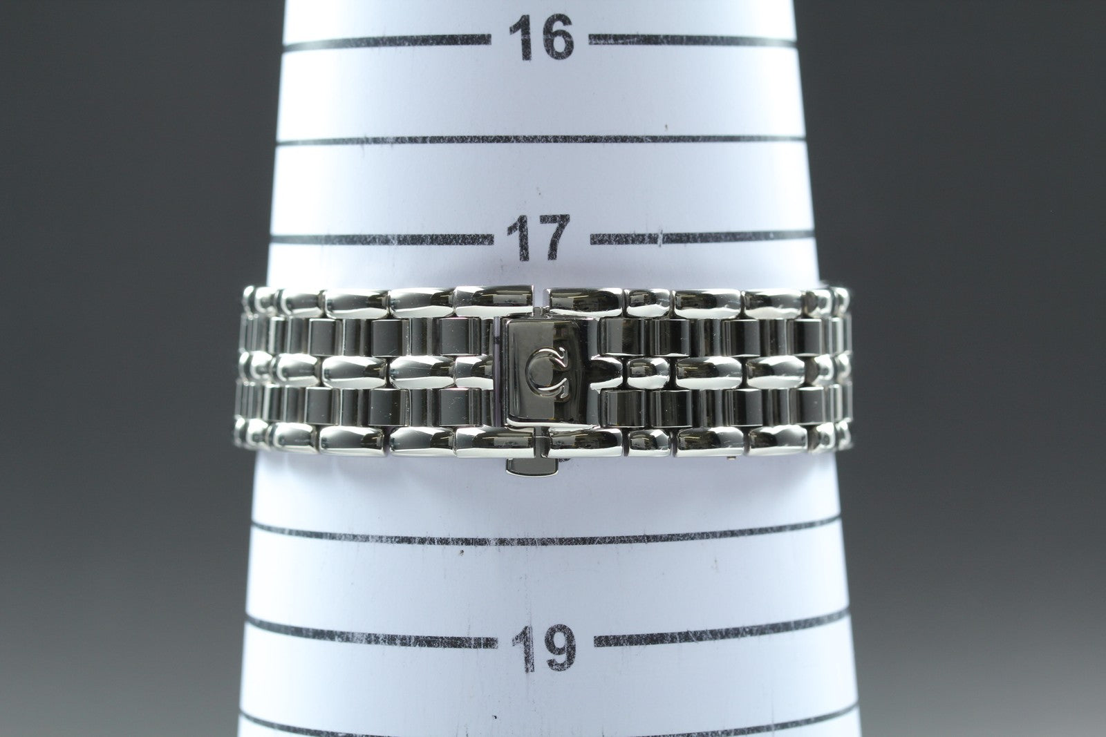 New Batt Vintage OMEGA De Ville symbol Cal.1436 Quartz Women's Watch 31mm JAPAN