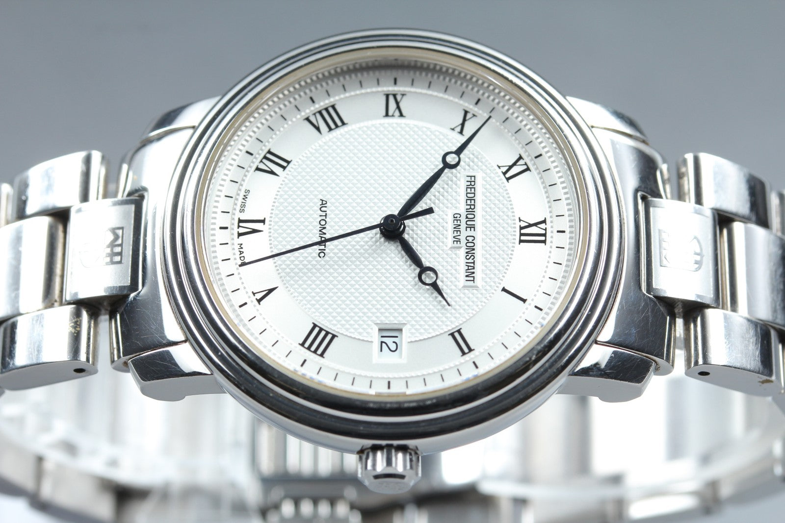 FREDERIQUE CONSTANT classics FC-303/315X3P4/5/6 Automatic Men's Watch 38mm JAPAN