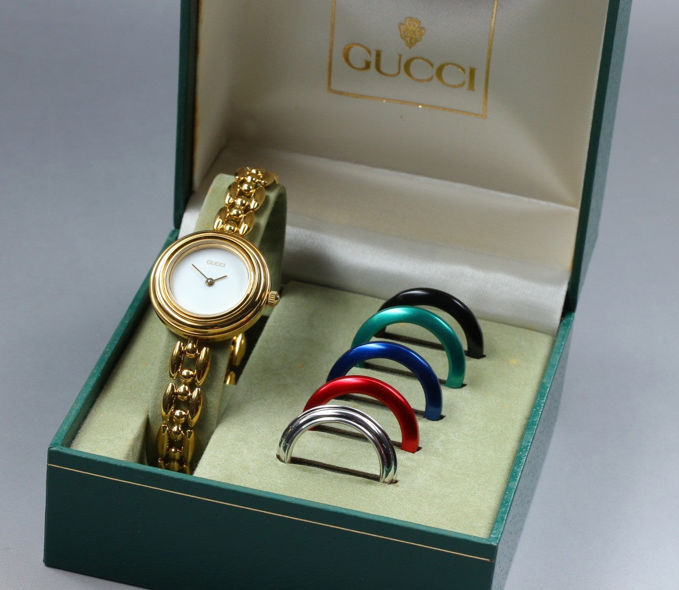 Vintage GUCCI Change Bezel 11/12 6 Colors Gold Bracelet Qz Woman’s Watch [Box]