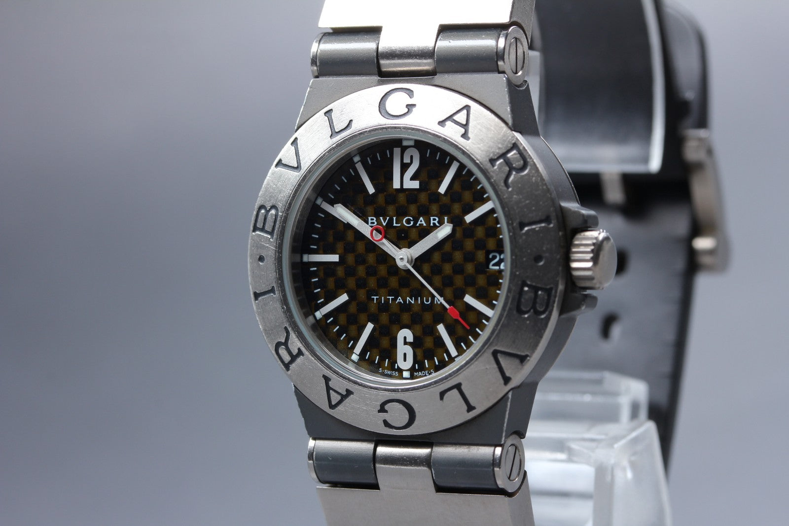 New Batt BVLGARI Diagono TI32TA Titanium Black Quartz Men's Watch 32mm Exc+5