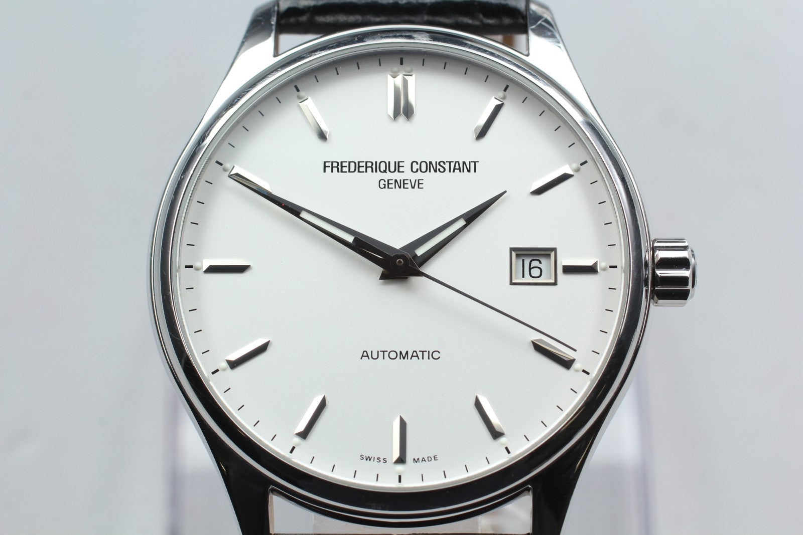 FREDERIQUE CONSTANT Classics FC-303X5B3/4/5/6 Automatic Men's Watch 39mm JAPAN
