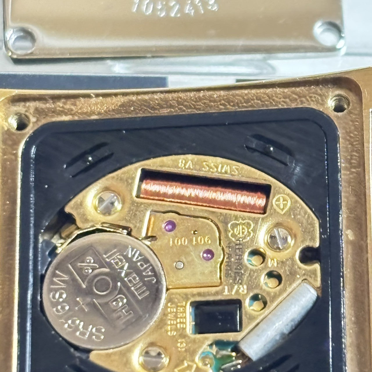 [Exc+5] HERMES H Watch HH1.201 Gold Red "B" 21mm Woman's Watch Quartz From JAPAN