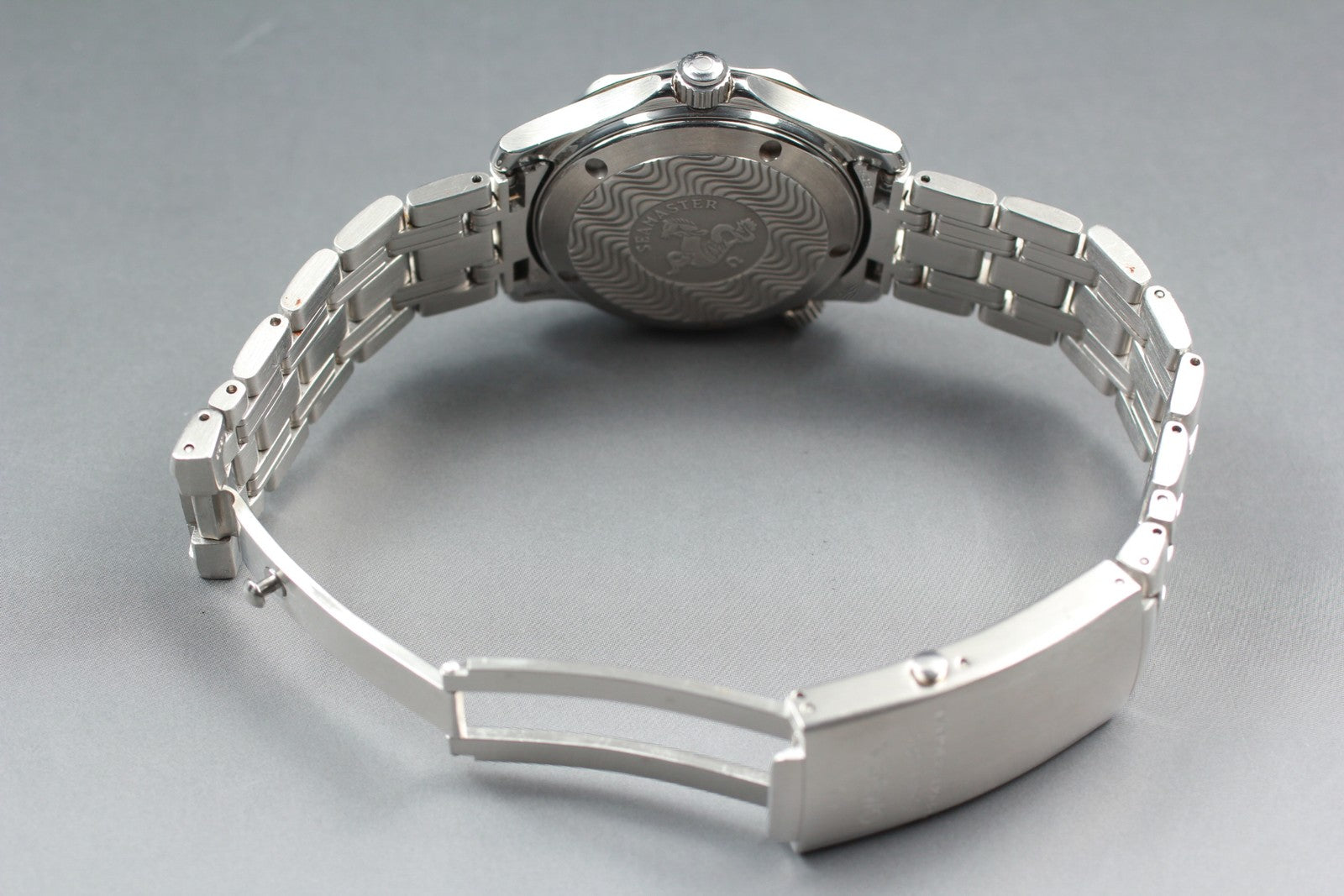 New Batt[Exc+5] OMEGA Seamaster Professional 2562.8 Quartz Men's Watch 37mm JP