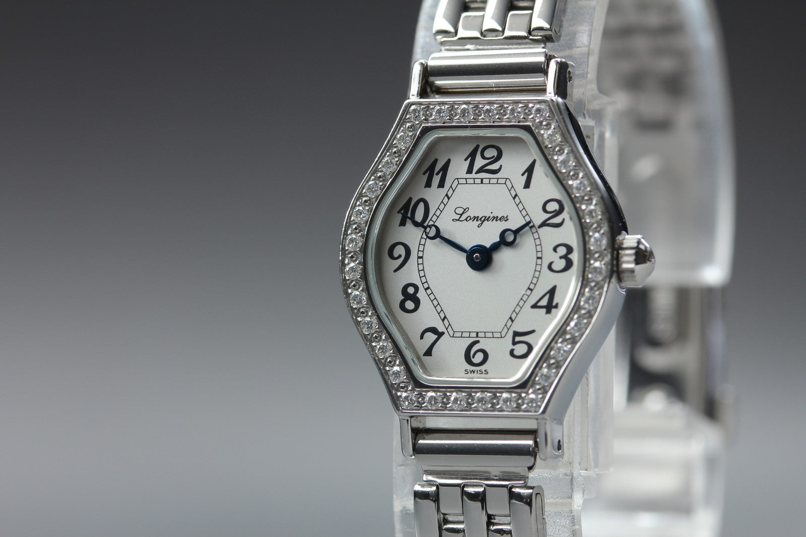 New Batt LONGINES L5.184.0 Quartz diamond bezel Silver Women's Watch 20mm JAPAN
