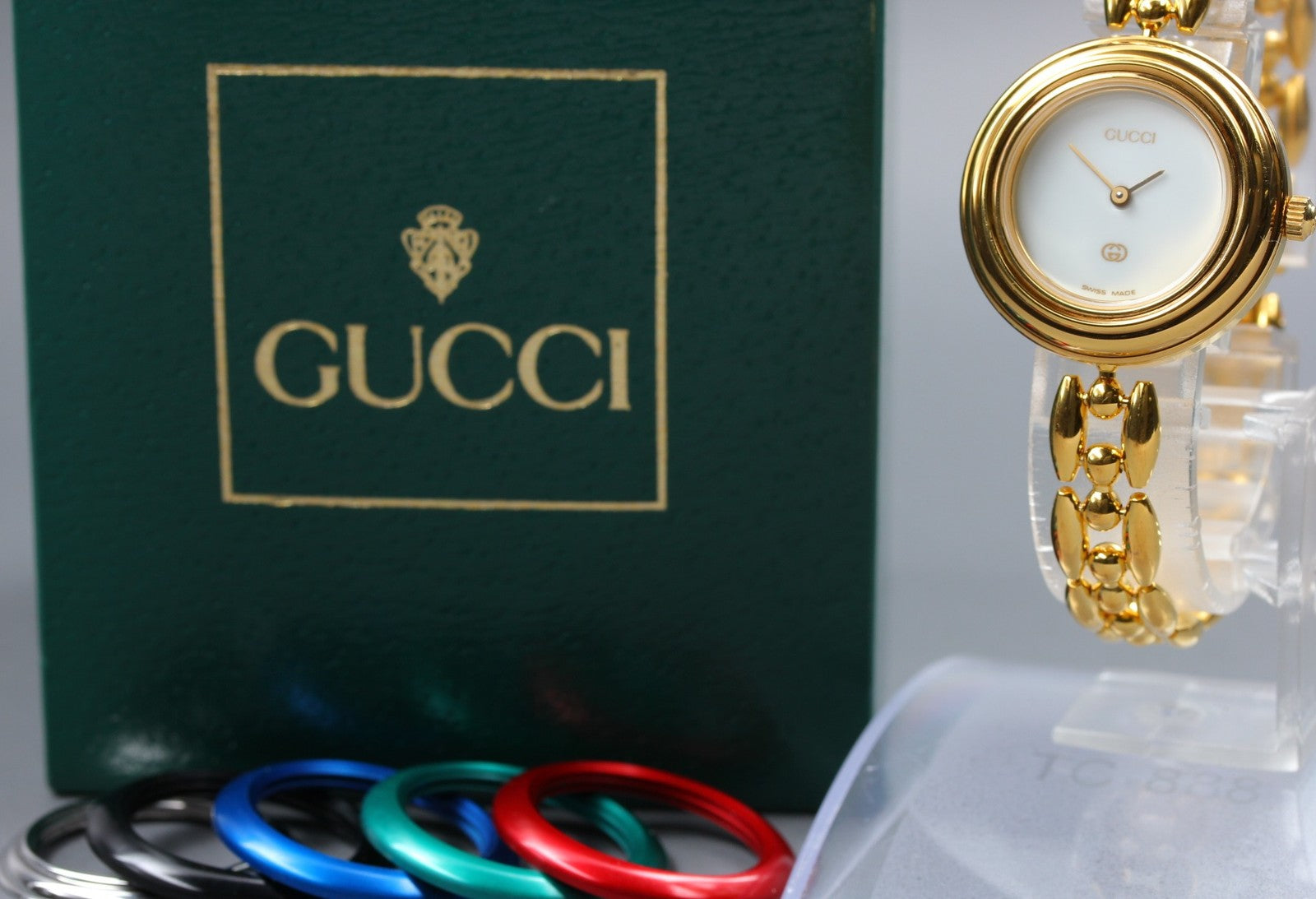 Vintage GUCCI Change Bezel 11/12 6 Colors Gold Bracelet Qz Woman’s Watch [Box]