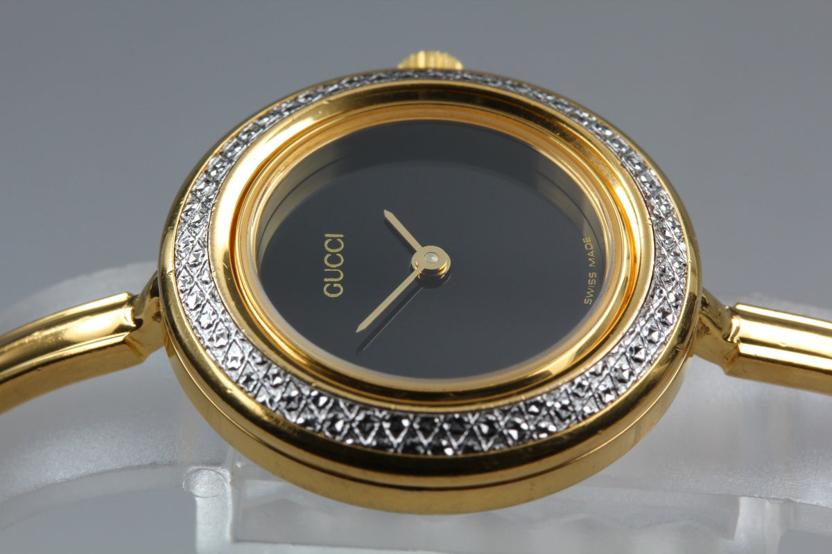 [Overhauled] Gucci Change Bezel 11/12.2 Black Dial Gold Women's Quartz Watch