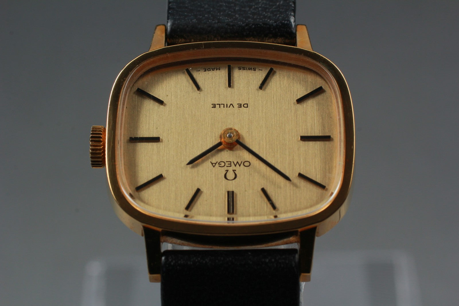 Vintage Exc+5 Box OMEGA De Ville Cal.625 511.0413 24mm Gold Manual Women's Watch