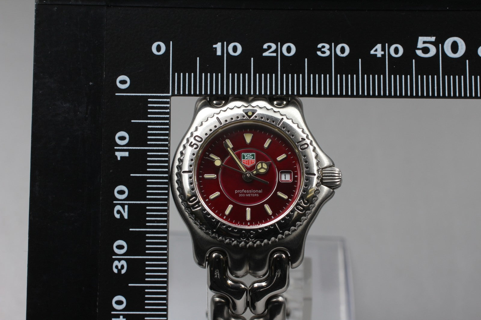 RARE[Exc+5] TAG Heuer SEL Professional WG131F Purple Women's Quartz Watch 28mm