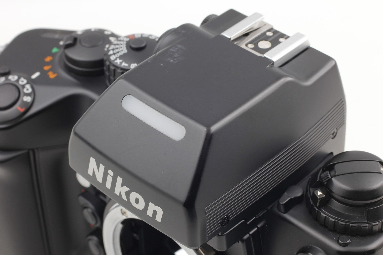 [Near MINT w/Strap] Nikon F4 SLR 35mm Film Camera DP-20 Body only From JAPAN