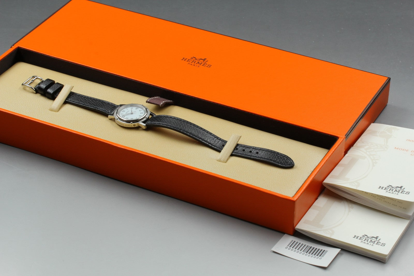 [Exc+5 Box] Hermes Clipper CL4.210 24mm "F" Silver Black Woman's Quartz Watch