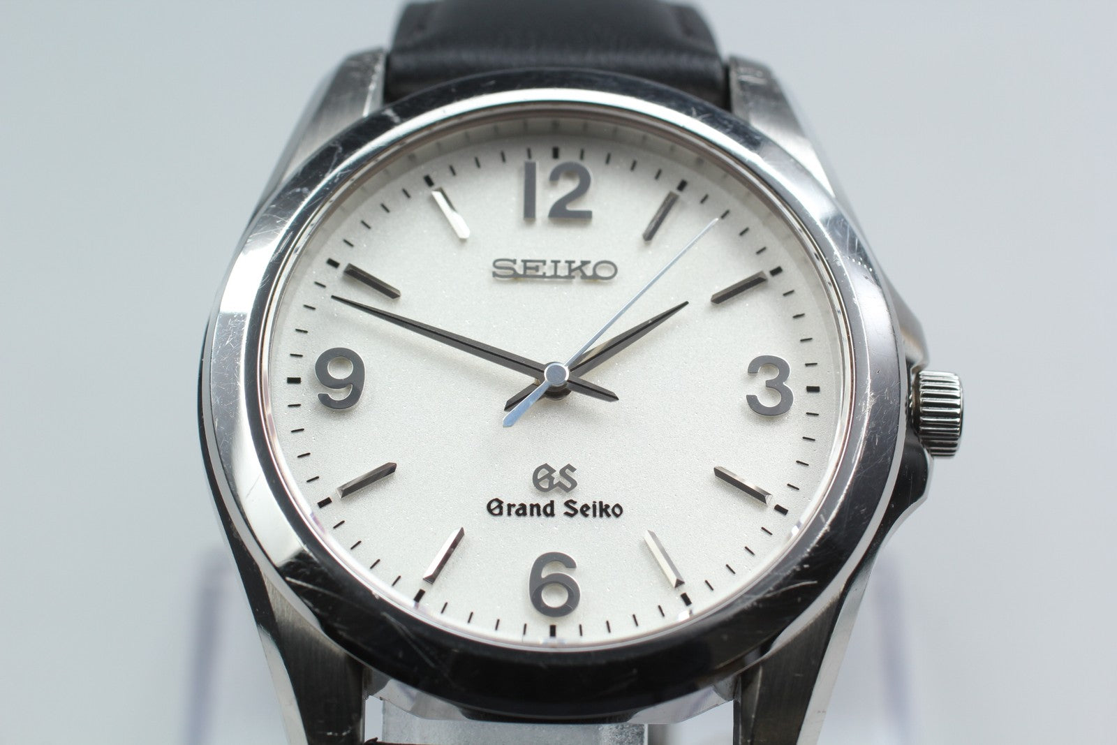 GRAND SEIKO 8J55-0010 SBGF009 GS 35mm White Black Quartz Men's Watch JAPAN