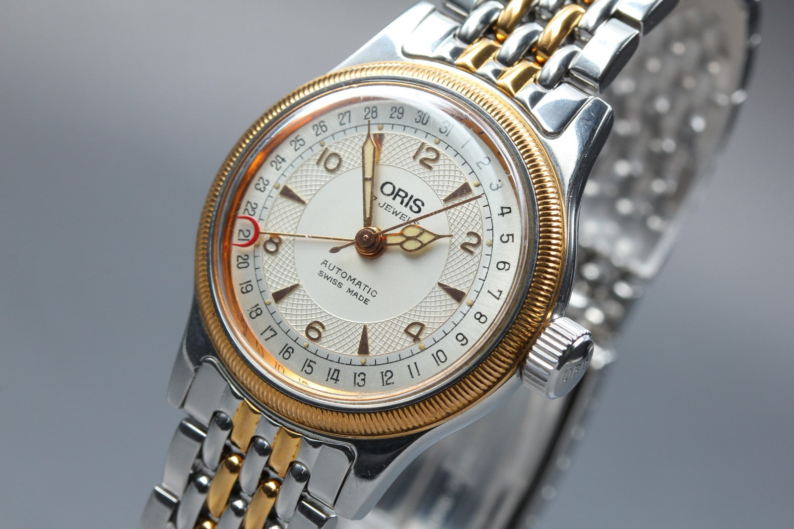 Vintage ORIS Big Crown Pointer Date 7400B Silver Automatic Unisex Watch 32mm JP