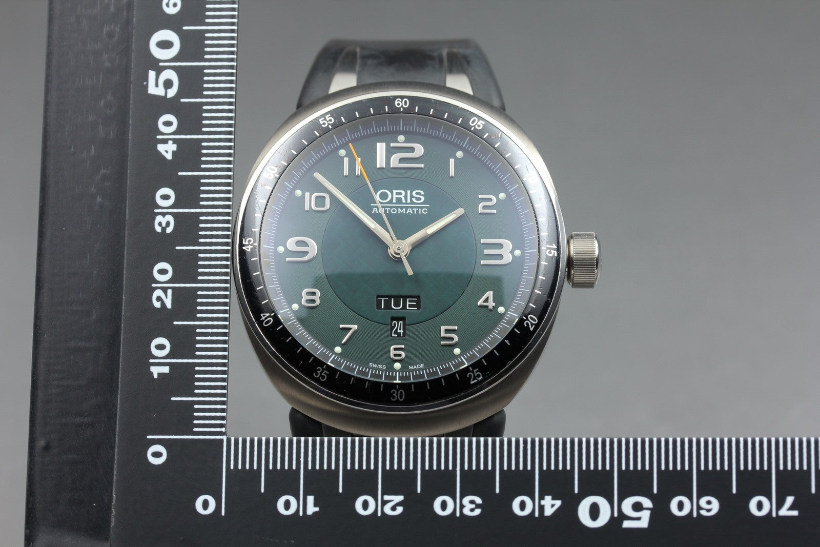ORIS TT3 7589 Day Date Titanium Green Dial Black 44mm Automatic Men's Watch