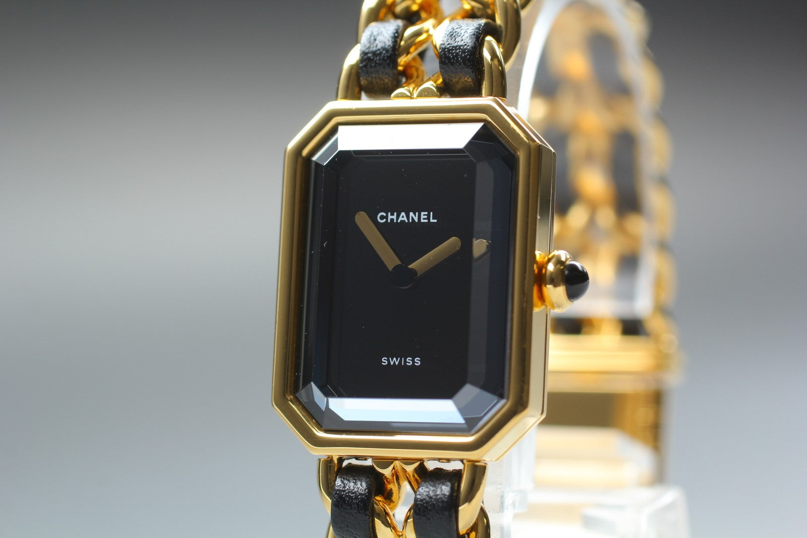 [Near MINT- Box] CHANEL Premiere L Size Black Dial 20mm Gold Quartz Womens Watch