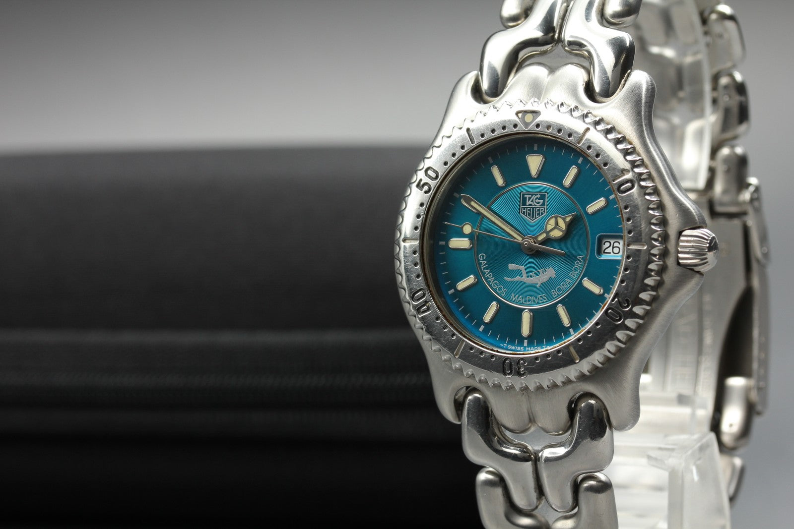 Limited Edition TAG HEUER SEL "Teal" Bora Bora WG111K Quartz Men's Watch 36mm JP