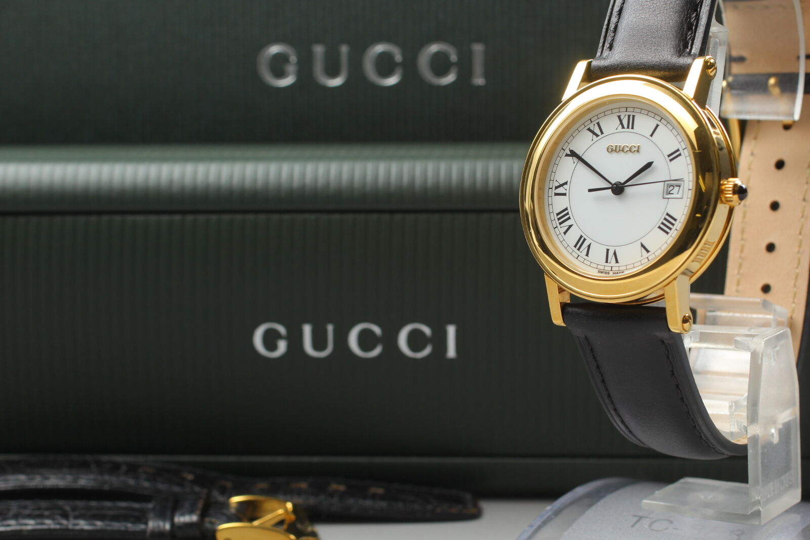 New Battery [Exc+5 Box] GUCCI 7200M Gold 34mm Men's Qz Watch Vintage From JAPAN