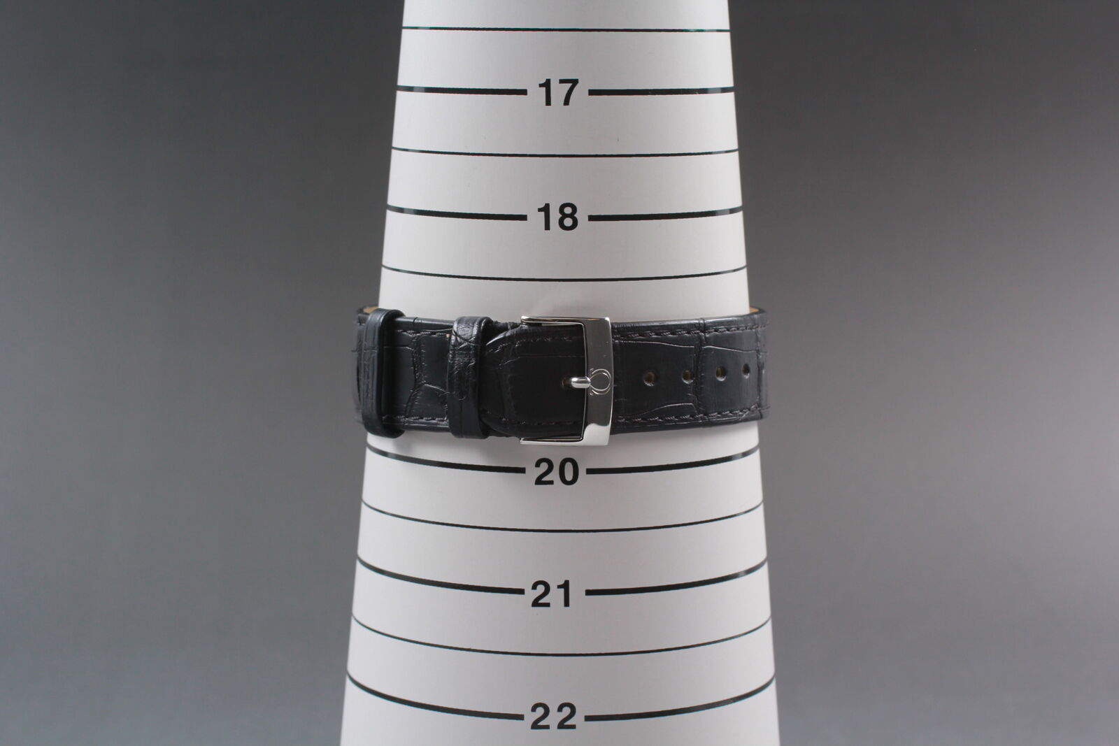 [Near MINT w/ Box] Omega De Ville Prestige 424.13.40.20.03.002 Men's Watch JAPAN