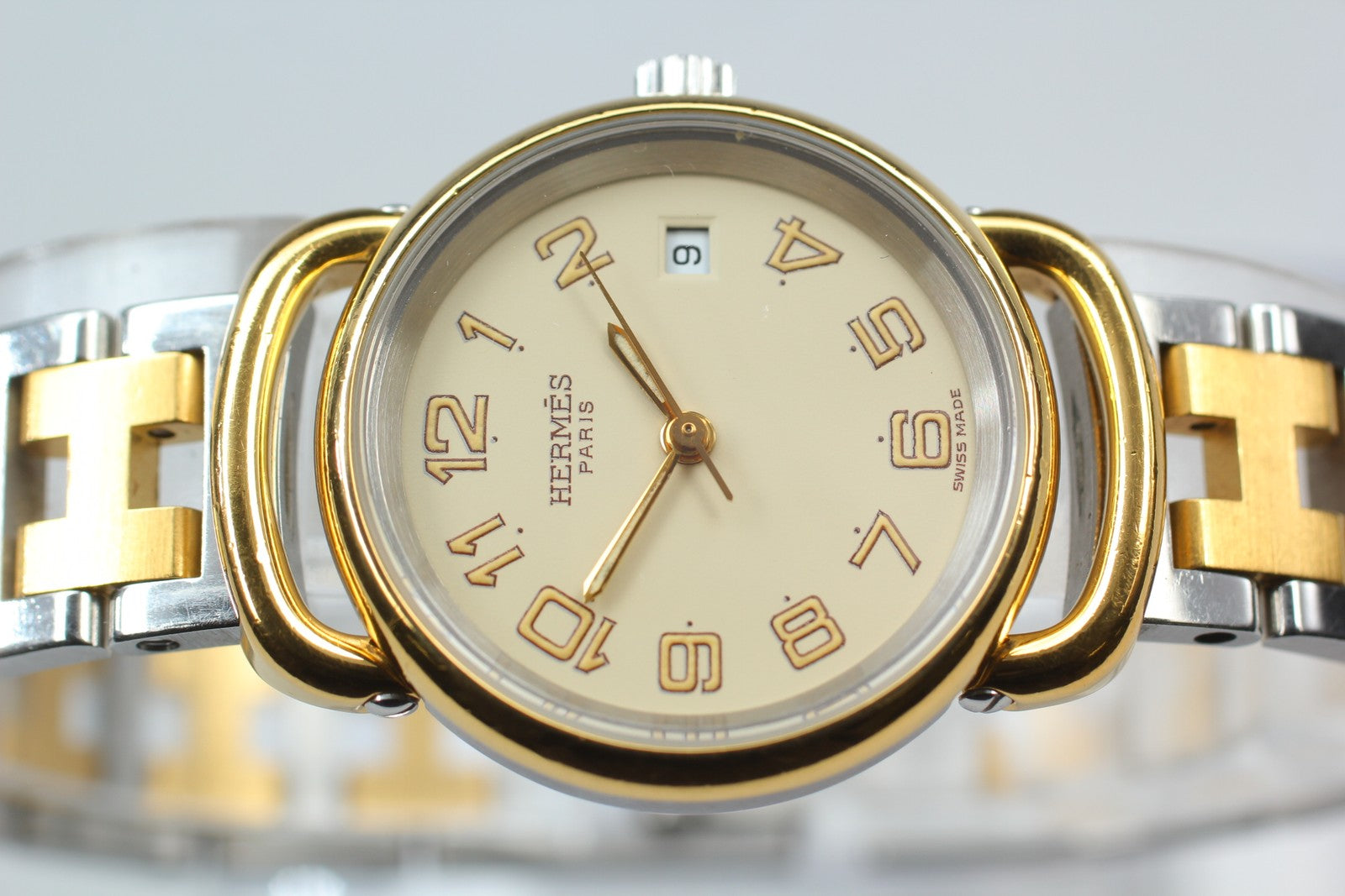 Vintage [Exc+5] Hermes Pullman Gold Ivory Dial 24mm Date Woman's Quartz Watch