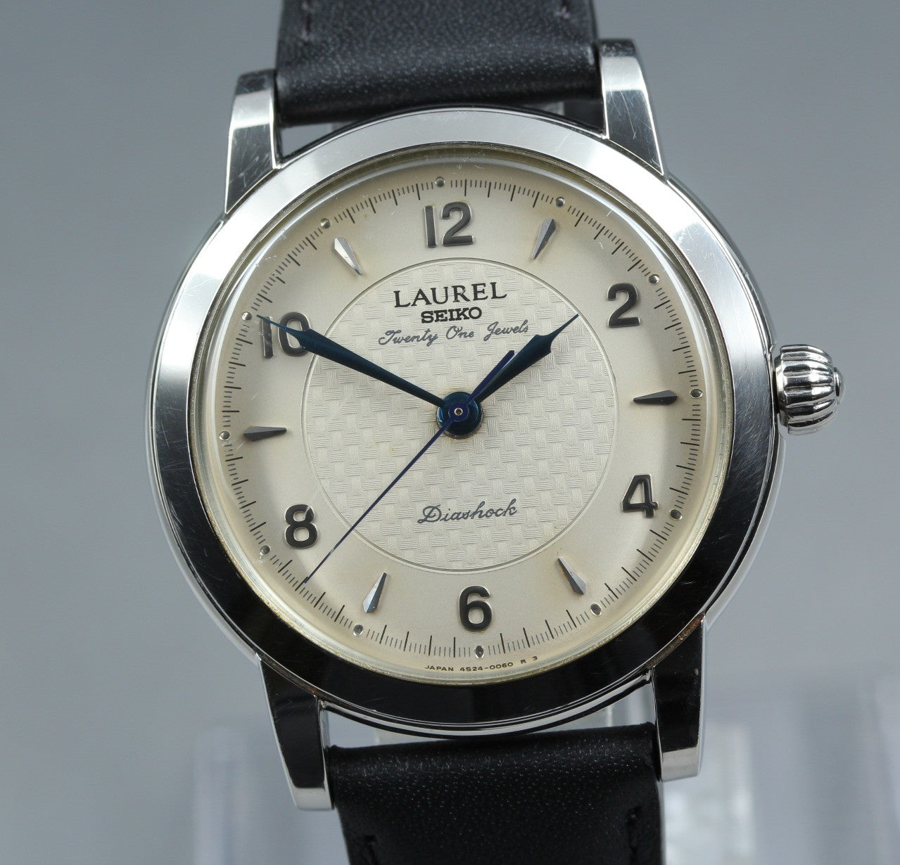 SEIKO Laurel 4S24-0060 LJAL602 Hand Winding Silver 34mm Mens Watch Vintage JAPAN