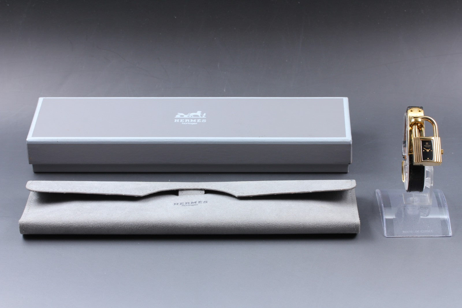 Vintage [Exc+5 Box] HERMES Kelly Watch Gold Black Leather "U" Woman's Qz Watch