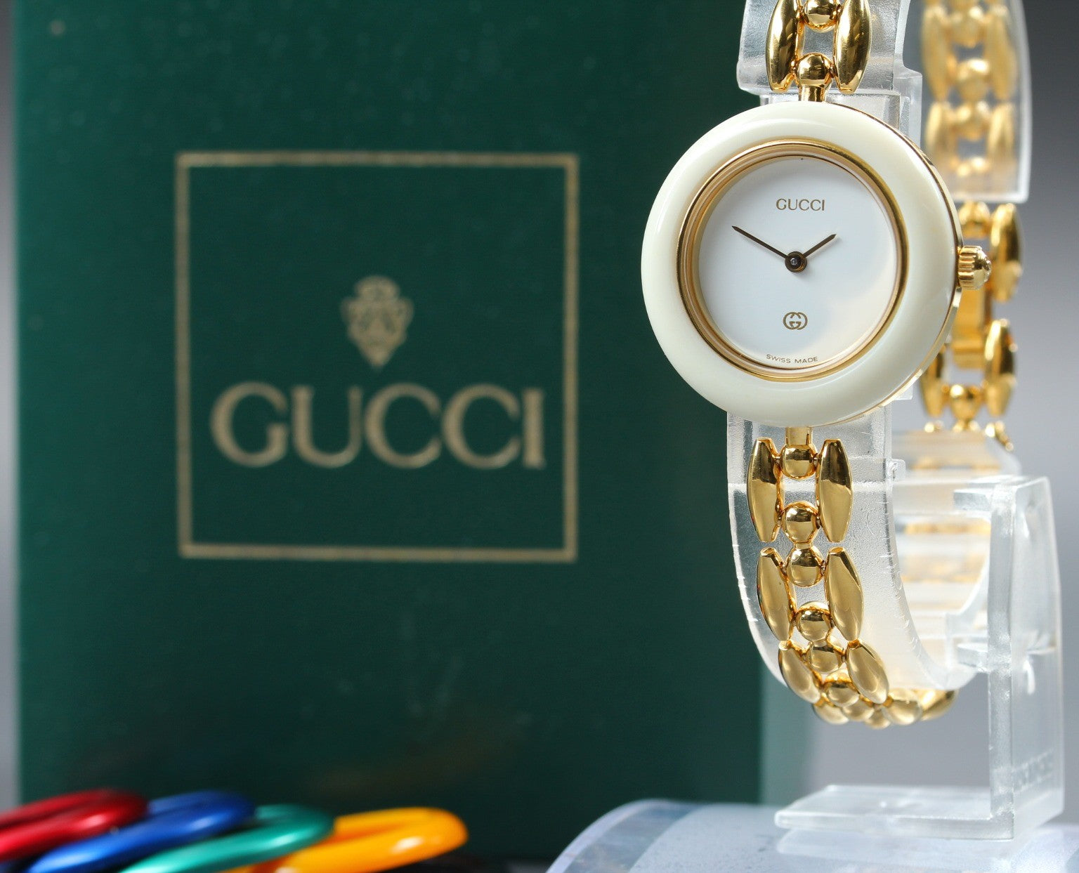 Vintage GUCCI Change Bezel 11/12 6 Colors Gold Bracelet Qz Woman’s Watch [Box]