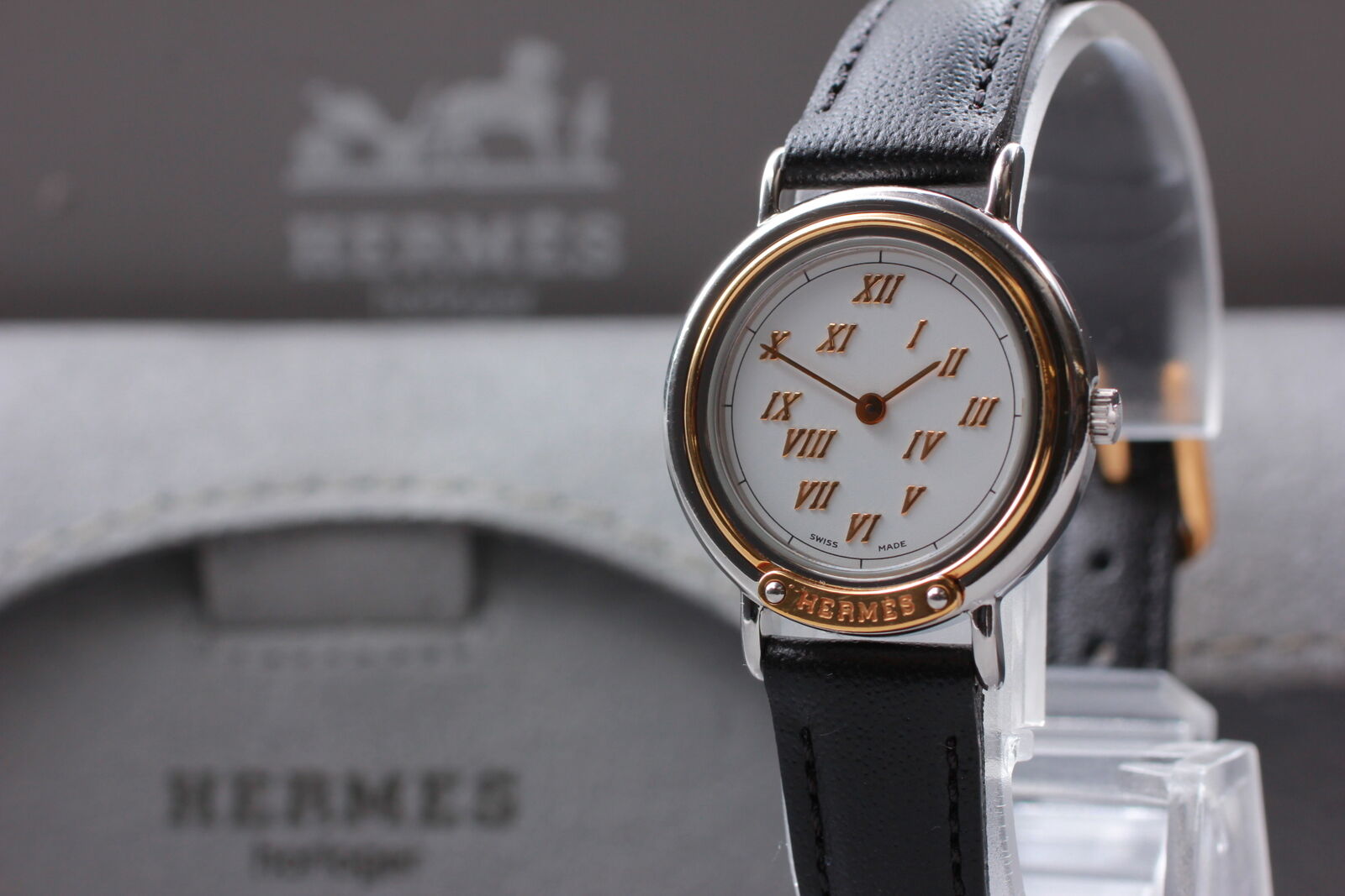 New Battery [Exc+5 Box] HERMES Meteor Women's Quartz Watch Vintage JAPAN