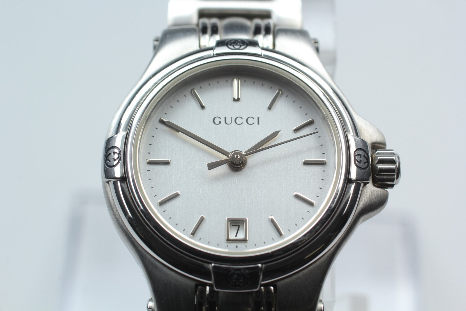 Vintage [Near MINT-Box] Gucci 9040L Silver Date 26mm Women’s Quartz Watch JAPAN