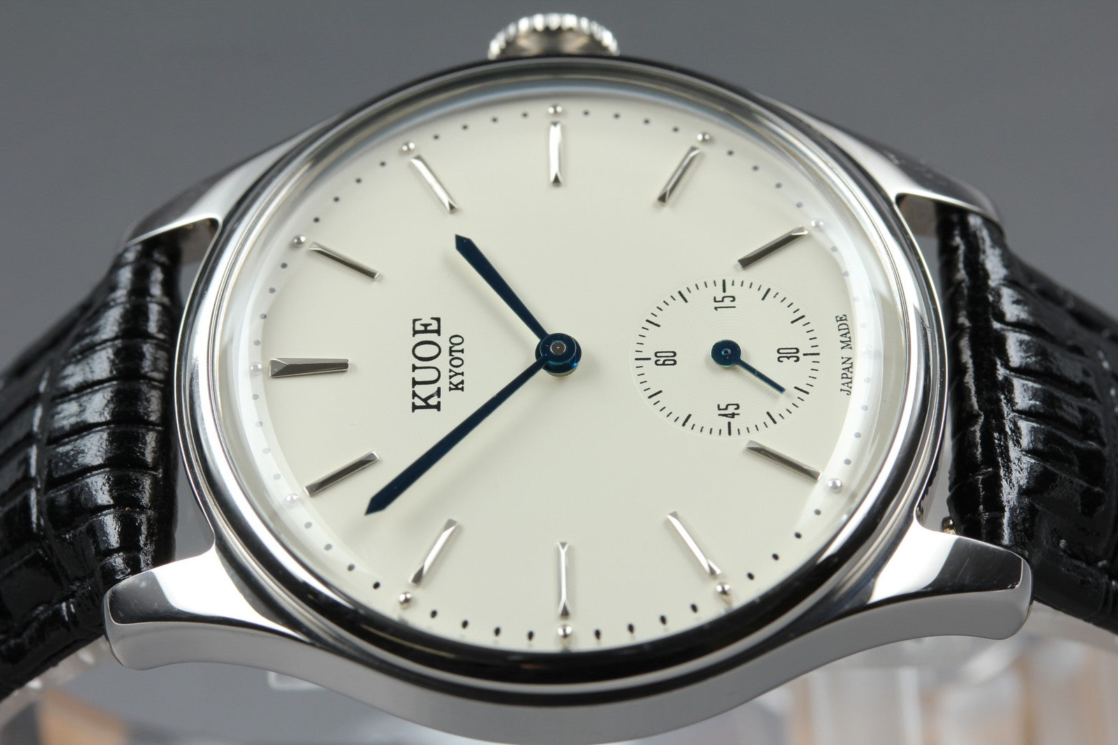 KUOE KYOTO OLD SMITH 90-001 34mm Cream Black Quartz Men's Watch JAPAN [w/Box]