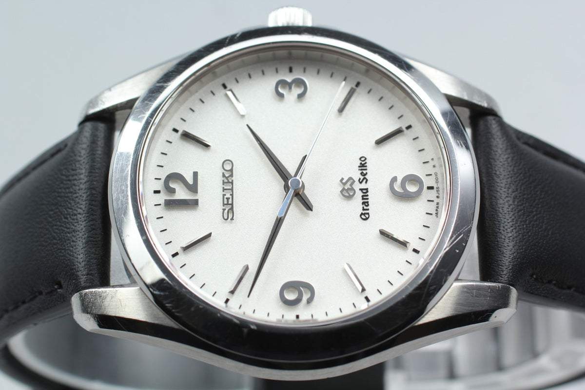 GRAND SEIKO 8J55-0010 SBGF009 GS 35mm White Black Quartz Men's Watch JAPAN