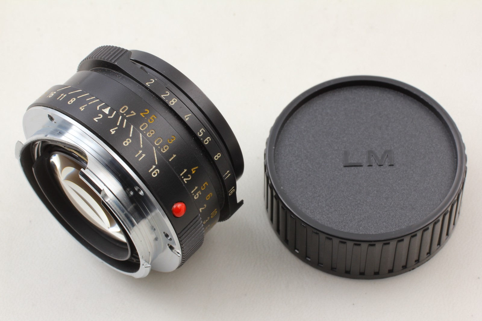 [MINT w/Hood] Leica Leitz Summicron-M 35mm f2 V4 King of Bokeh Lens E39 JAPAN