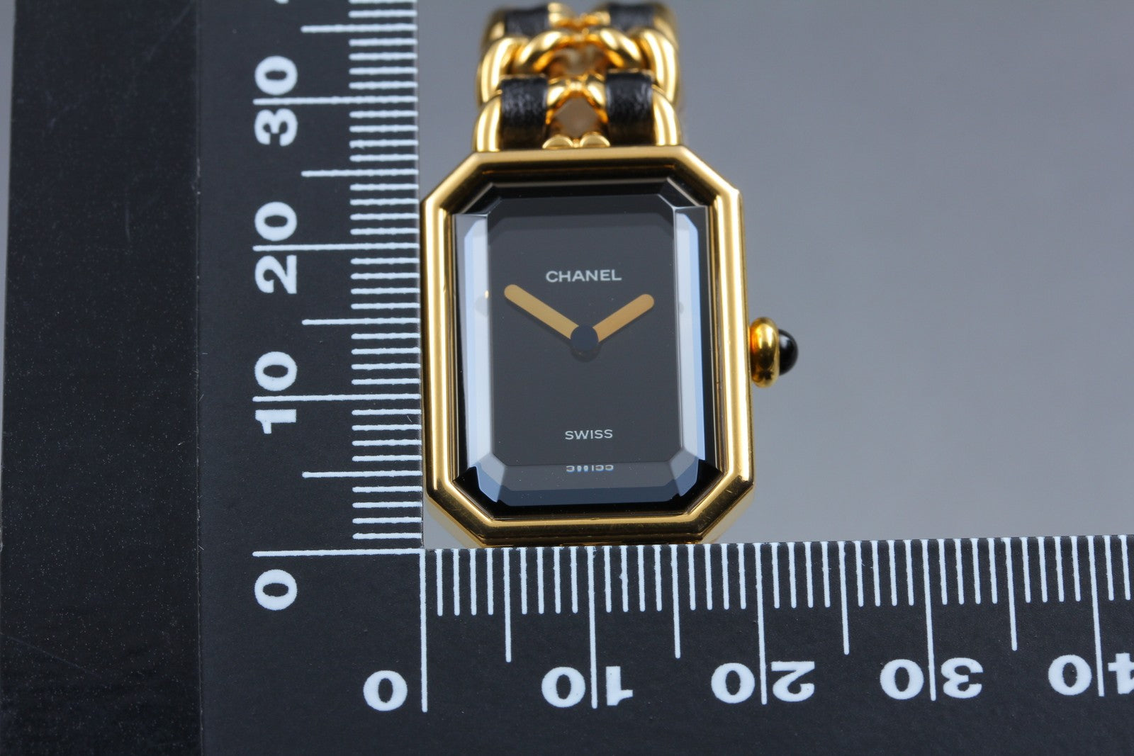 [Exc+5] CHANEL Premiere L Size Black Dial Gold 20mm Quartz Women’s Watch