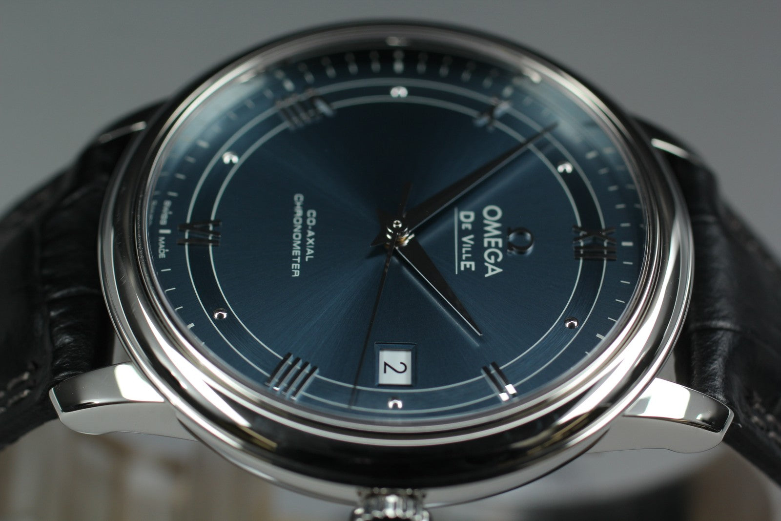 N MINT Box Omega De Ville Prestige 424.13.40.20.03.002 Co-Axial Blue Men's Watch