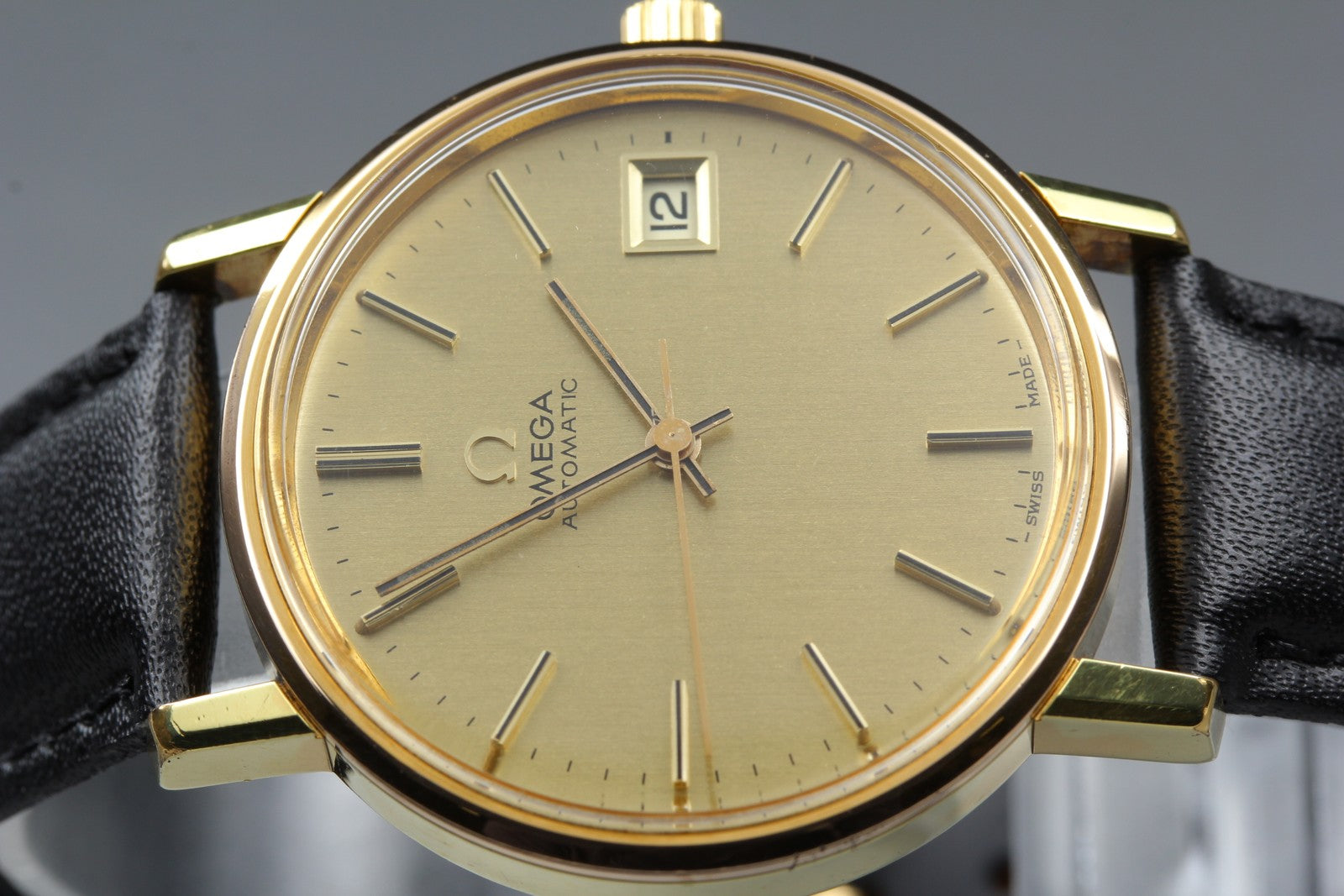 Vintage OMEGA Seamaster Gold 166.0202 Cal.1012 Date 34mm Automatic Men's Watch