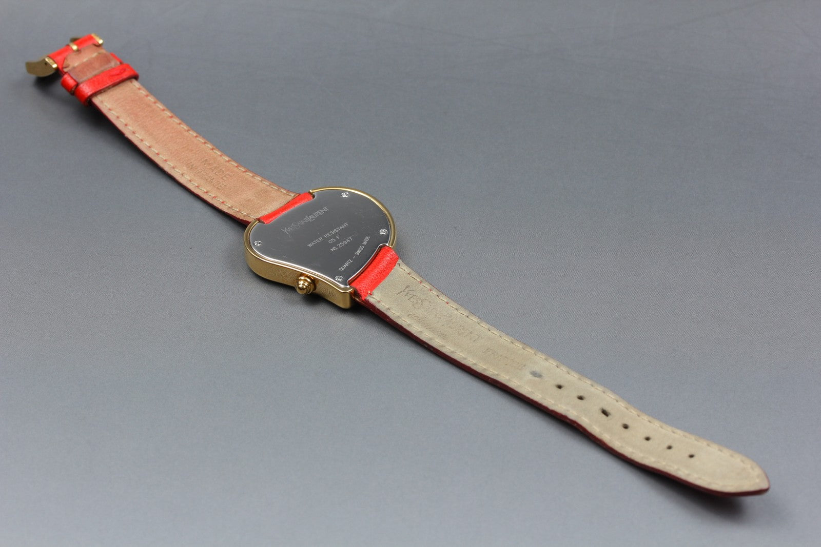 Yves Saint Laurent Heart Gold Red Leather 30mm Women's Watch Quartz Vintage