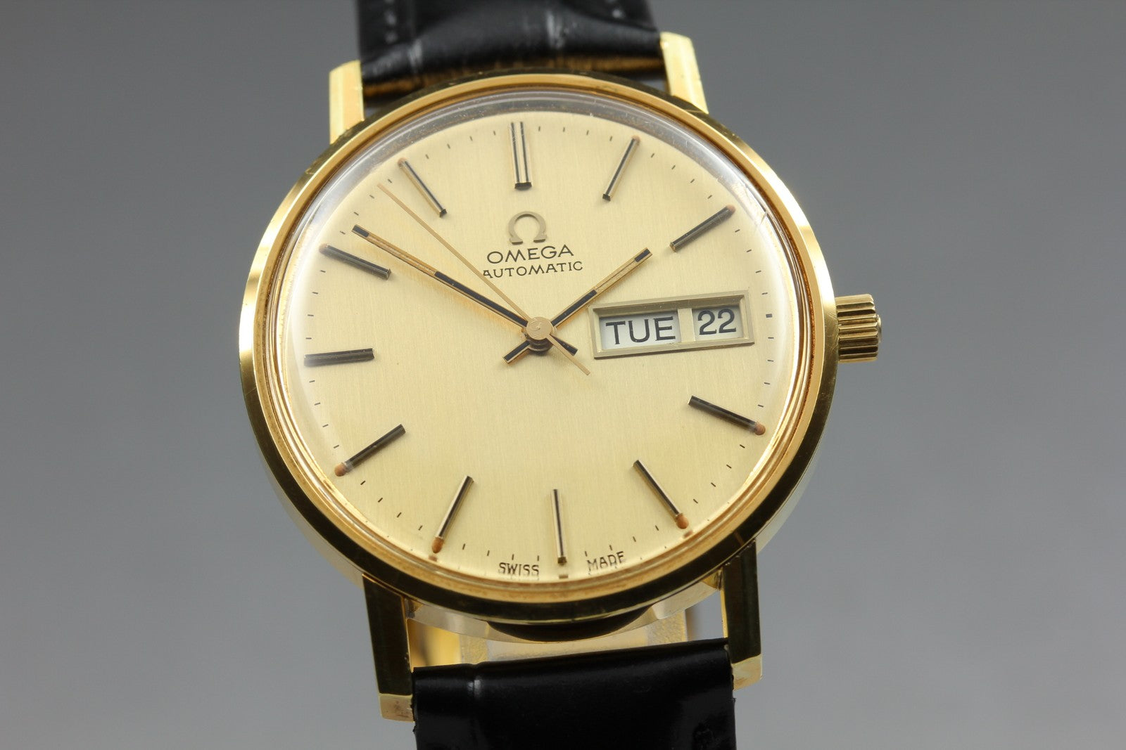 Vintage OMEGA Seamaster 166.0209 Cal.1022 Gold 34mm Day/Date AT Men's Watch
