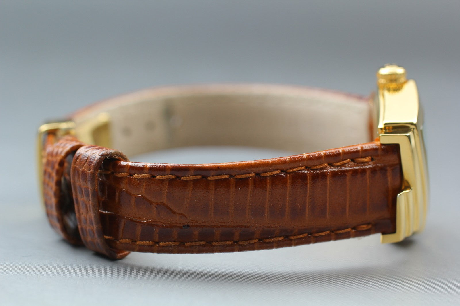 [Exc+5] HAMILTON Ventura H241010 Brown Gold 24mm Quartz Women's Watch