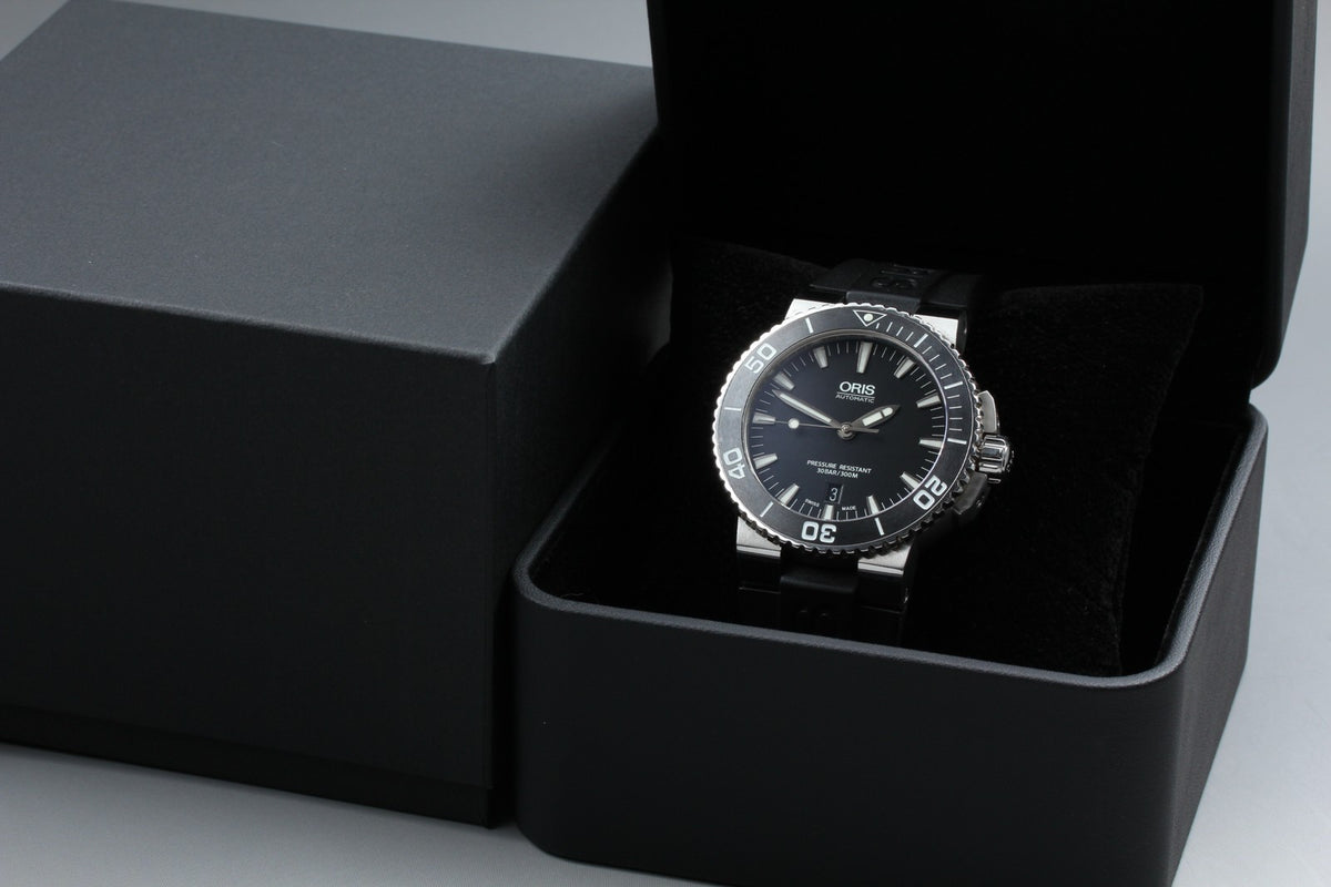 ORIS Aquis Date 7653-04 Black Dial 43mm Rubber Automatic Men's Watch