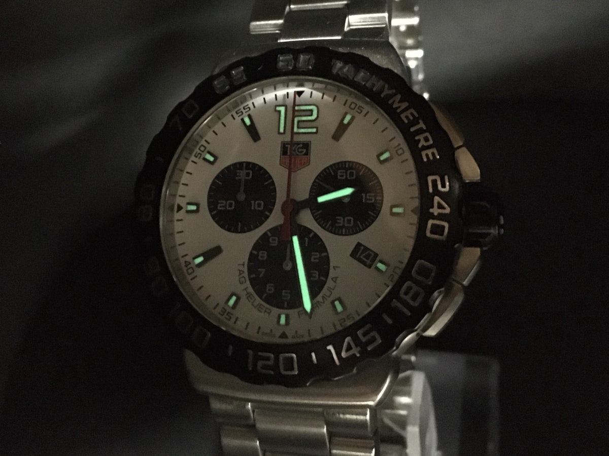 TAG HEUER Formula 1 CAU1111 Quartz White Dial Date Men's Watch 42mm JAPAN