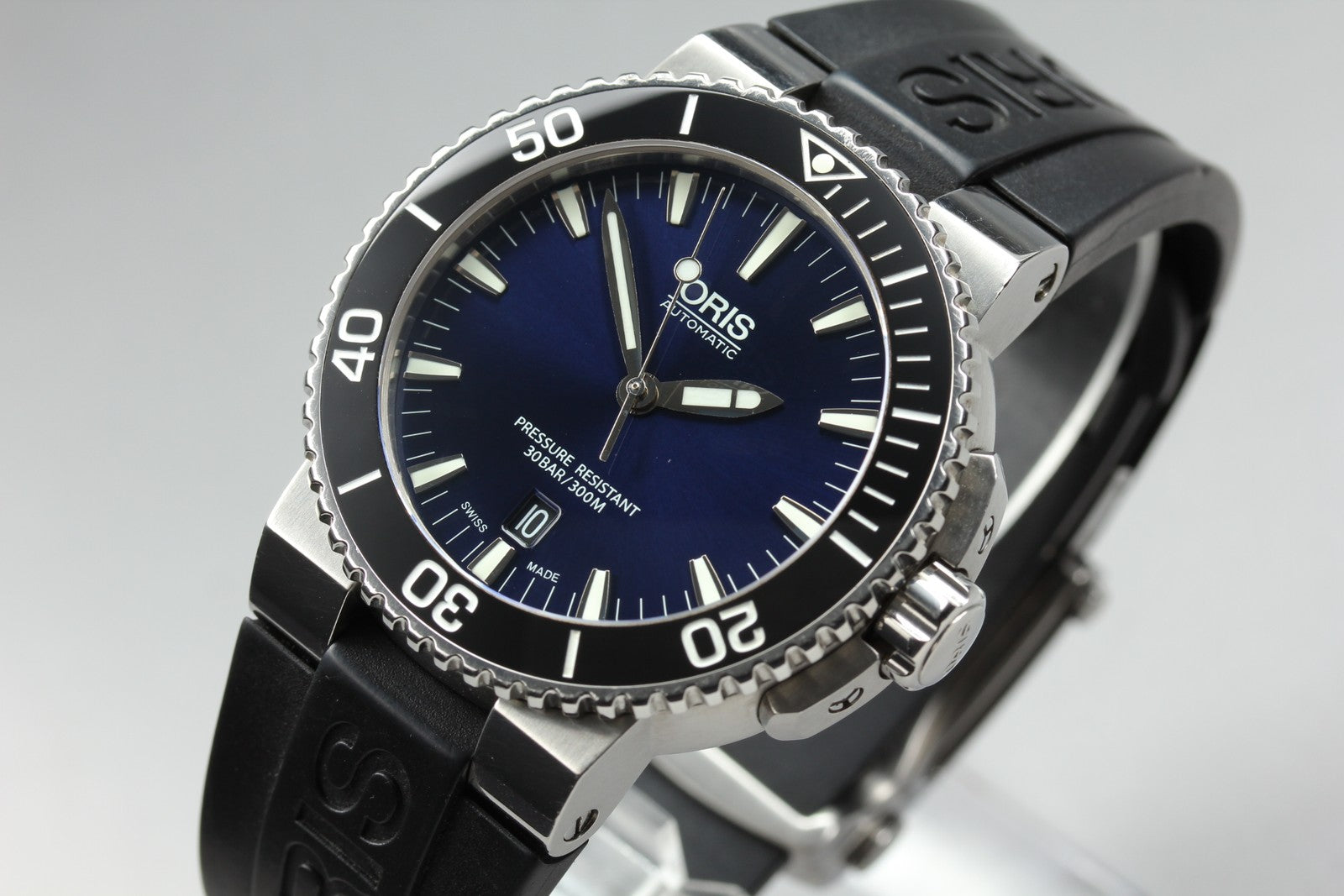 ORIS Aquis 7653 Date Automatic Blue Dial Men's Watch 43mm JAPAN
