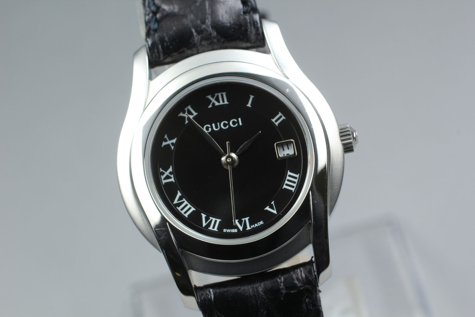 New Battery [Near MINT Box] Gucci 5500L Date Vintage Women's Quartz Watch JAPAN